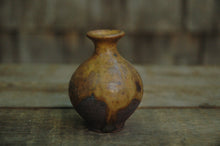 Load image into Gallery viewer, Tiny Vase