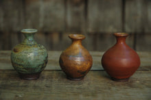 Load image into Gallery viewer, Tiny Vase