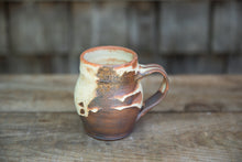 Load image into Gallery viewer, Round Mugs