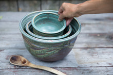 Load image into Gallery viewer, Nesting Bowl Set in Turquoise, 3 pc.