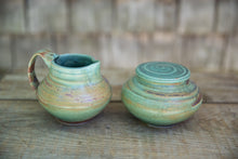 Load image into Gallery viewer, Cream &amp; Sugar Set
