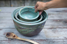 Load image into Gallery viewer, Nesting Bowl Set  in Turquoise, 3 pc.
